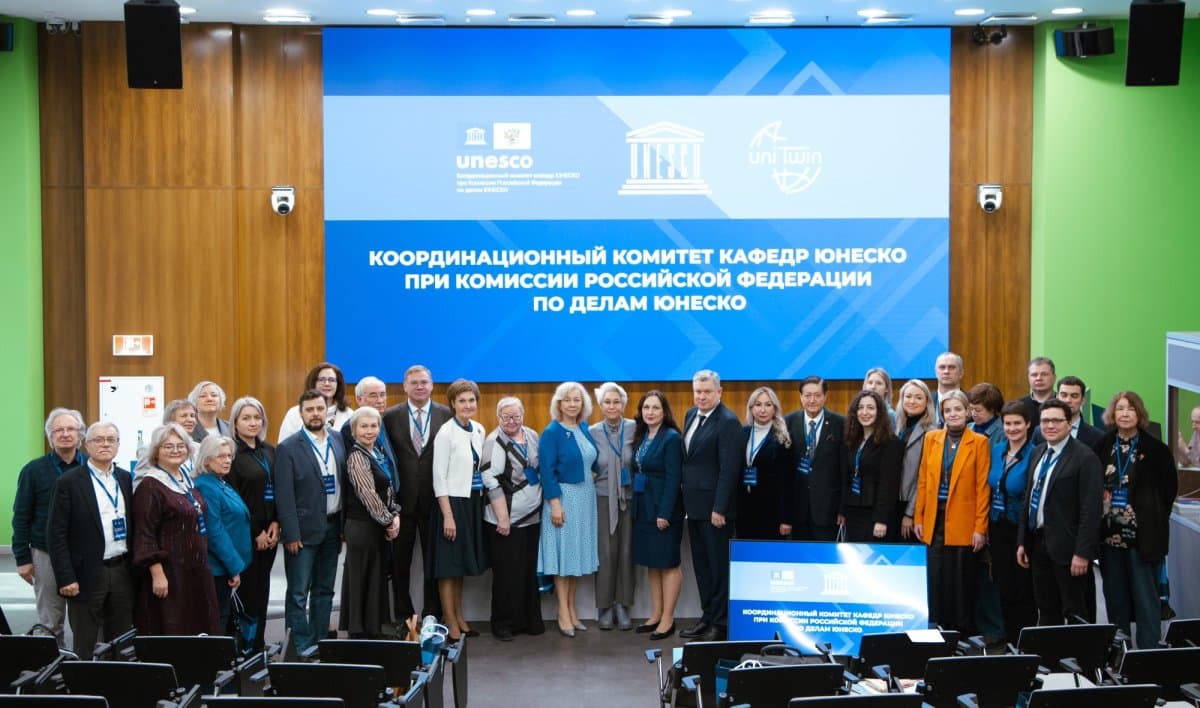 The Rector of Plekhanov University, Chairman of the UNESCO chairs Coordination Committee Ivan Lobanov, opened the UNESCO Chairs Forum at PRUE.