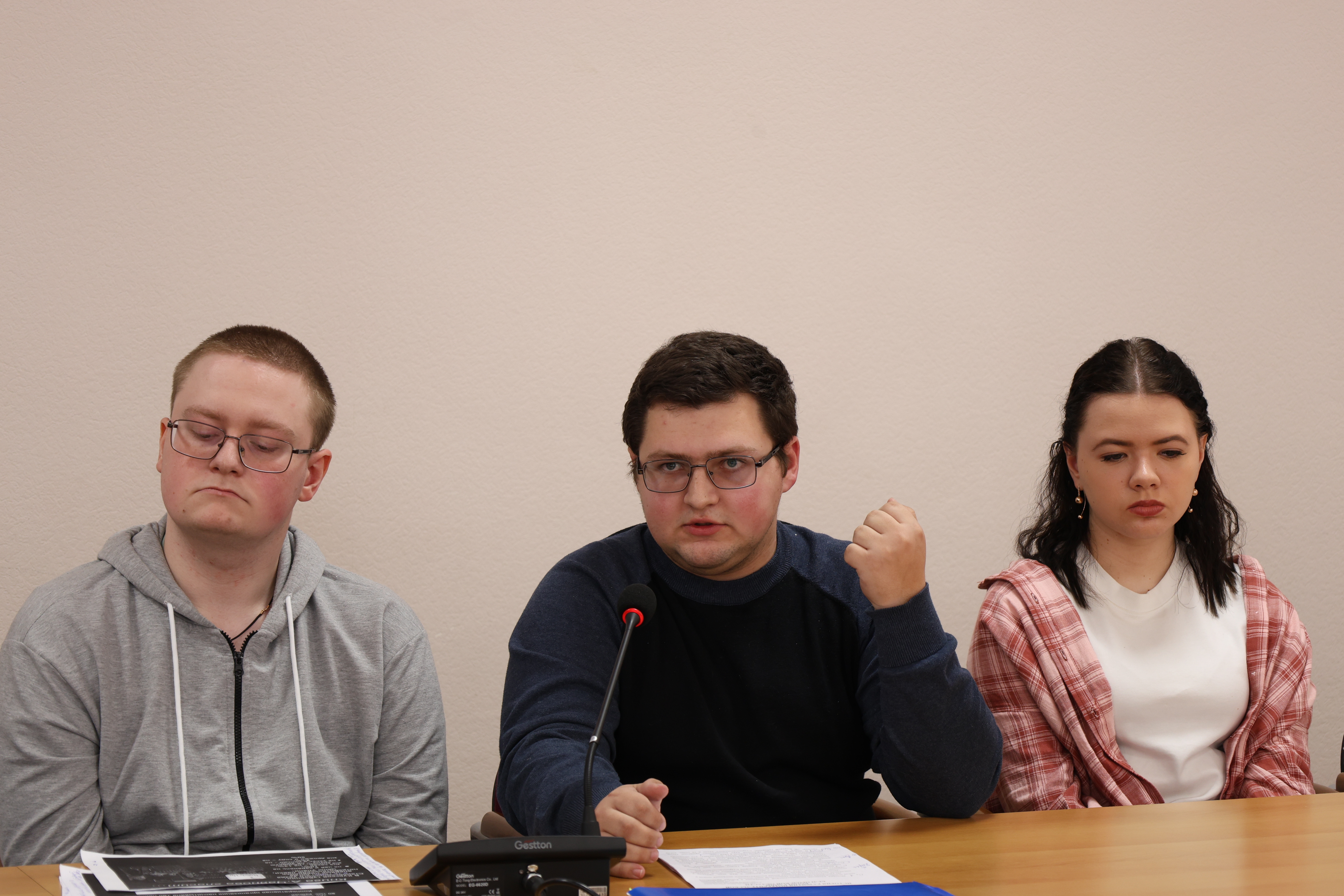 В Белгородском университете кооперации, экономики и права провели праздничное заседание клуба «Кооператоры» «Строим лучший мир: 195-летию потребительской кооперации России посвящается»