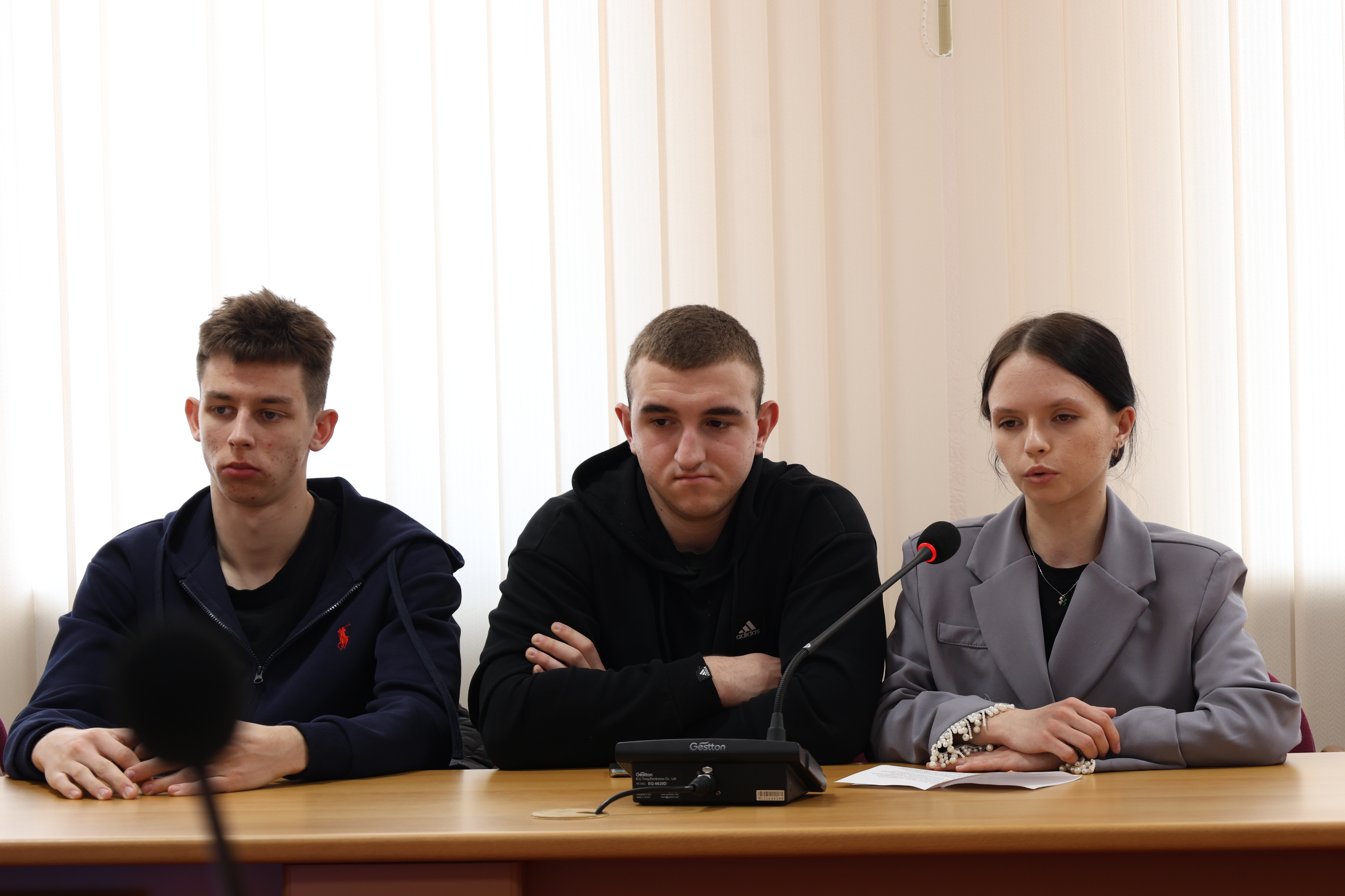 В Белгородском университете кооперации, экономики и права провели праздничное заседание клуба «Кооператоры» «Строим лучший мир: 195-летию потребительской кооперации России посвящается»